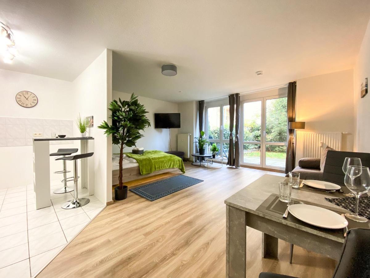 Wohlfuehl-Apartment Mit Kostenfreier Tiefgarage, Wifi & Terrasse Leipzig Extérieur photo