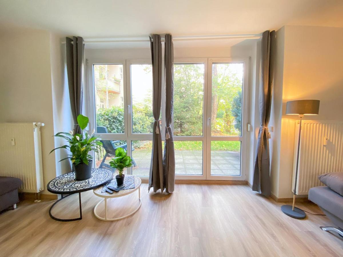 Wohlfuehl-Apartment Mit Kostenfreier Tiefgarage, Wifi & Terrasse Leipzig Extérieur photo