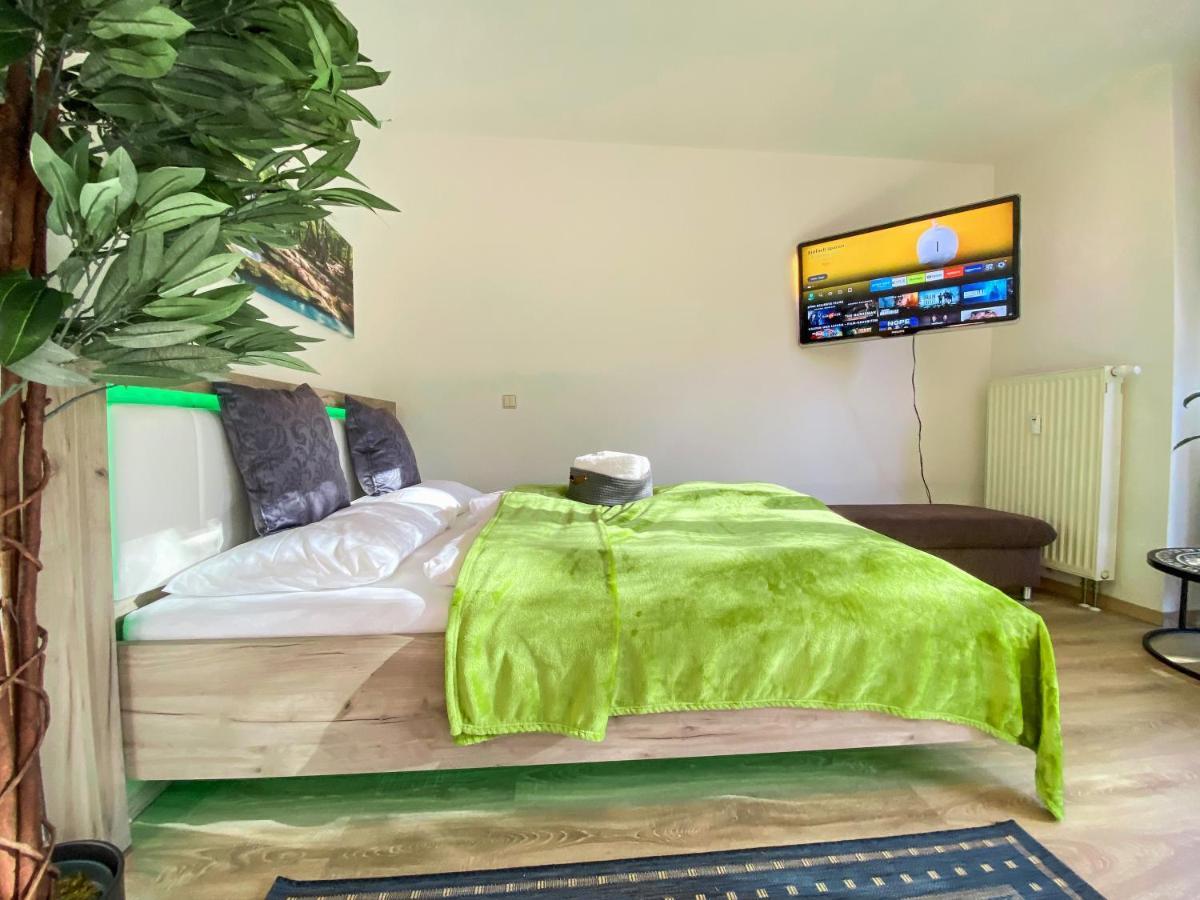 Wohlfuehl-Apartment Mit Kostenfreier Tiefgarage, Wifi & Terrasse Leipzig Extérieur photo